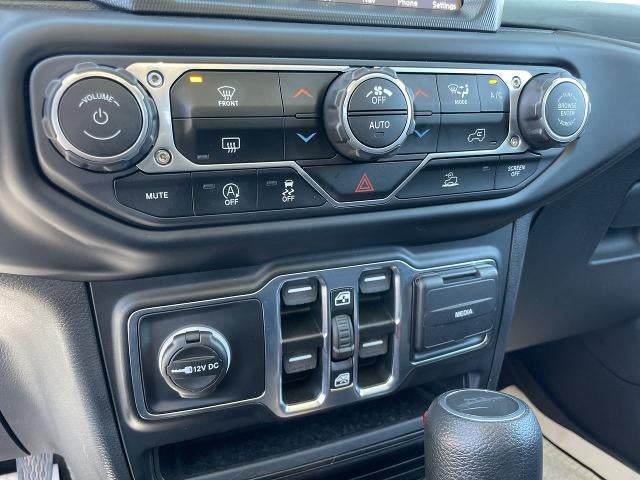 2023 Jeep Gladiator Overland