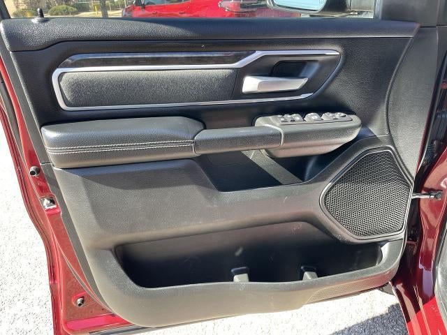 2020 RAM 1500 Big Horn Crew Cab 4x4 5'7" Box
