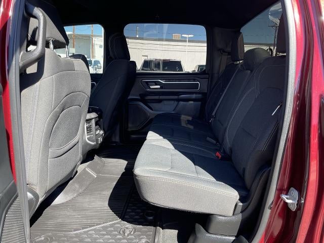 2020 RAM 1500 Big Horn Crew Cab 4x4 5'7" Box
