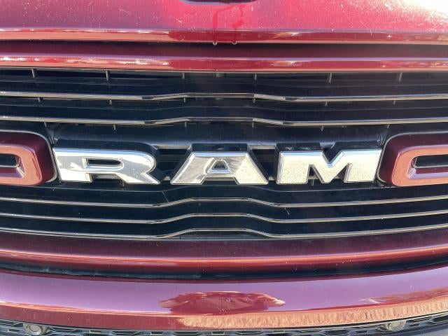 2020 RAM 1500 Big Horn Crew Cab 4x4 5'7" Box