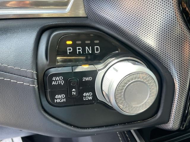 2022 RAM 1500 Limited Crew Cab 4x4 5'7" Box