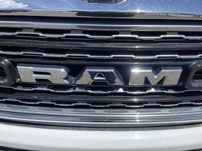 2022 RAM 1500 Limited Crew Cab 4x4 5'7" Box