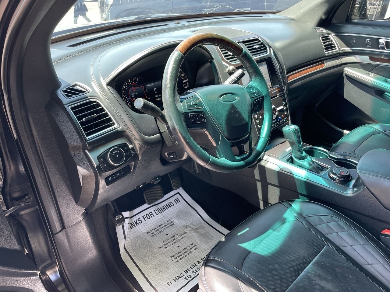 2017 Ford Explorer Platinum