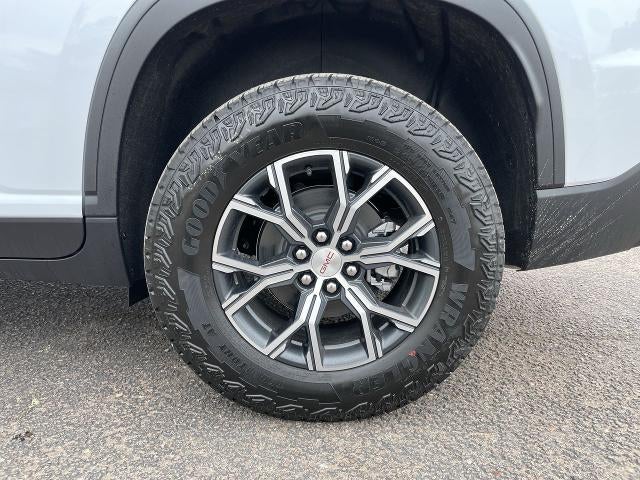 2027 GMC Acadia AT4