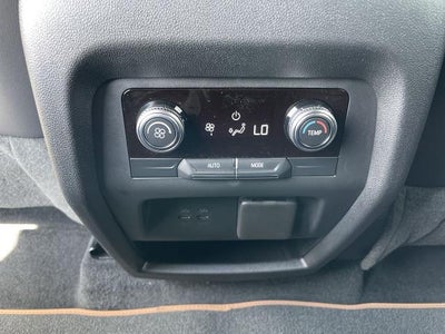 2027 GMC Acadia AT4