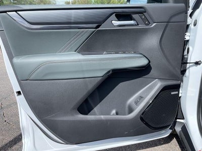 2027 GMC Acadia AT4