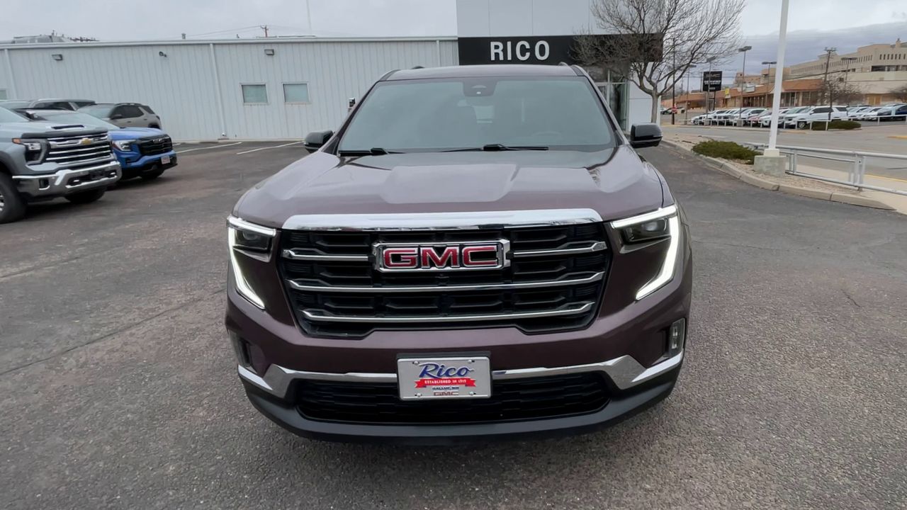 2024 GMC Acadia Elevation