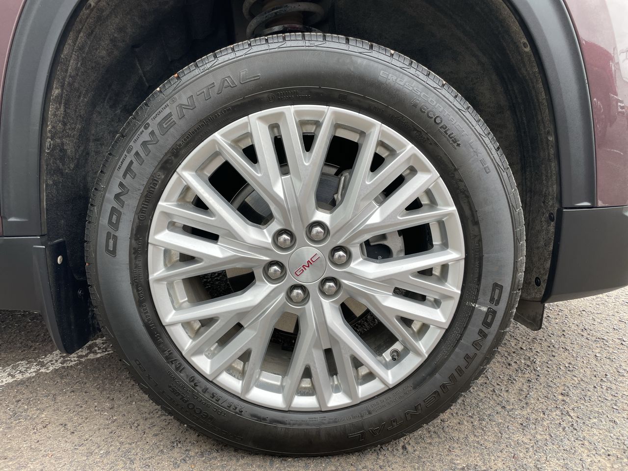 2024 GMC Acadia Elevation