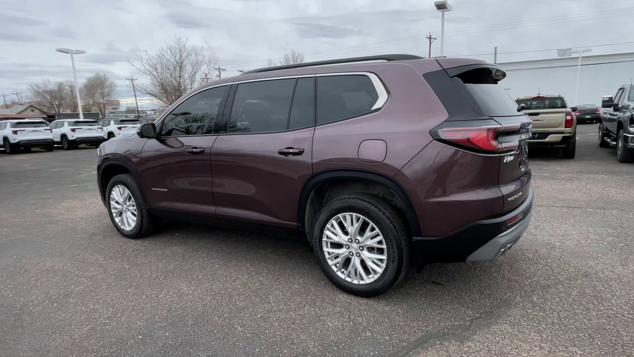 2024 GMC Acadia Elevation