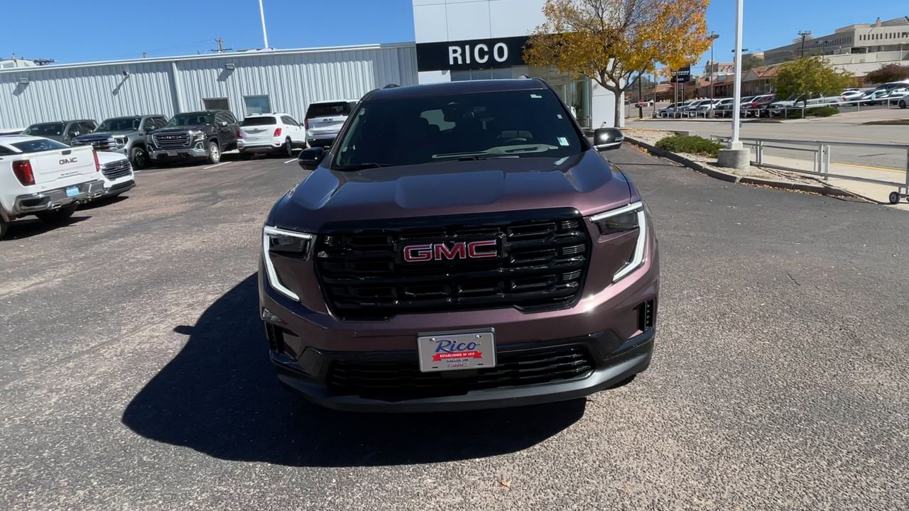 2025 GMC Acadia Elevation