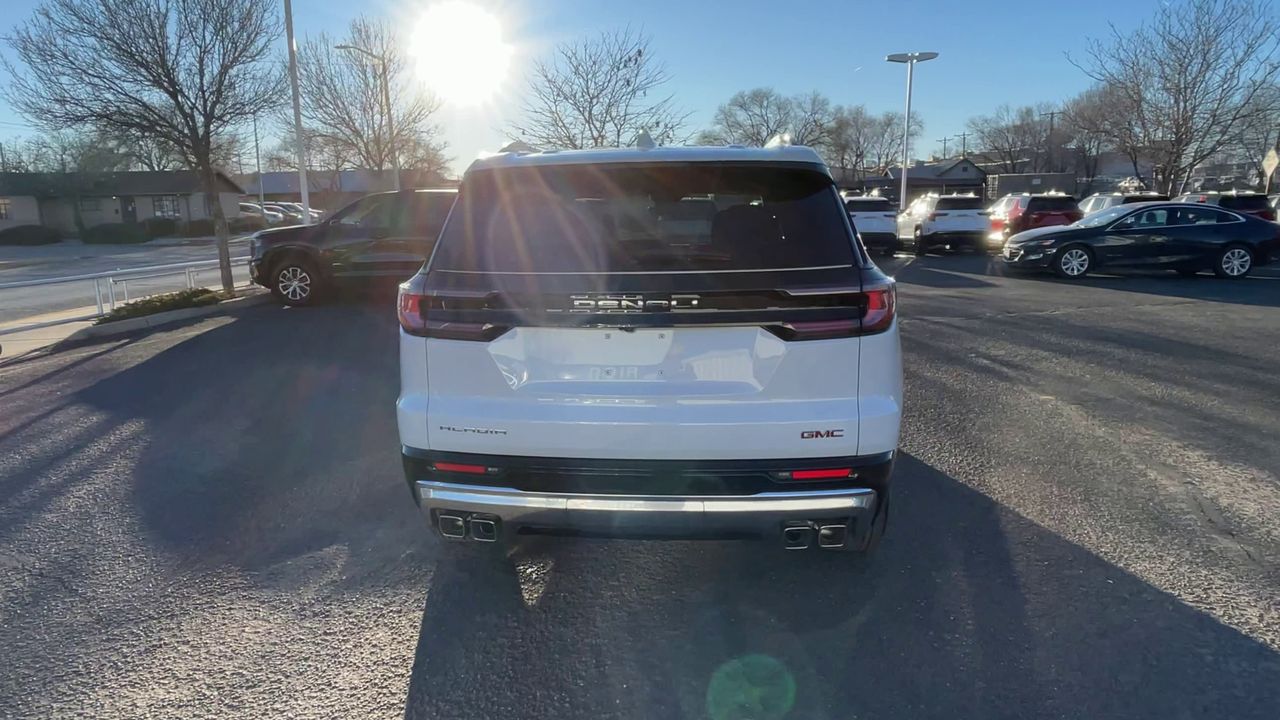 2026 GMC Acadia Denali