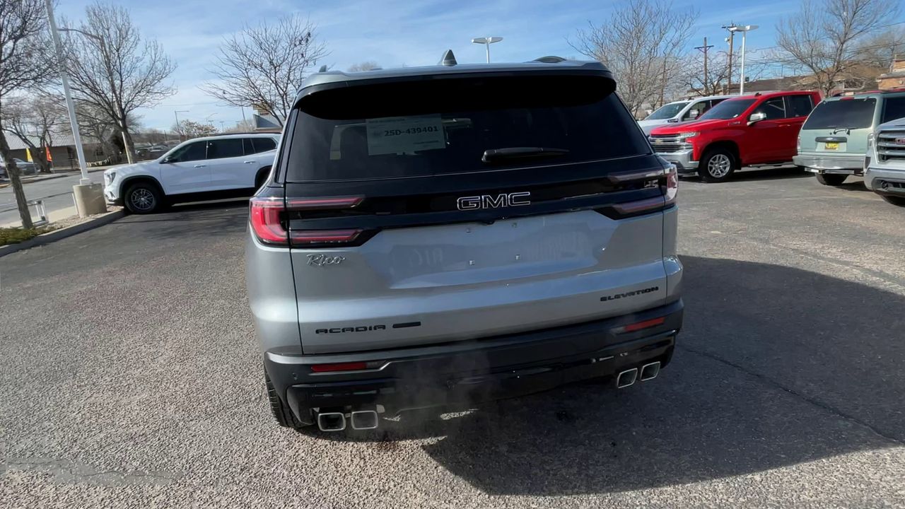 2026 GMC Acadia Elevation