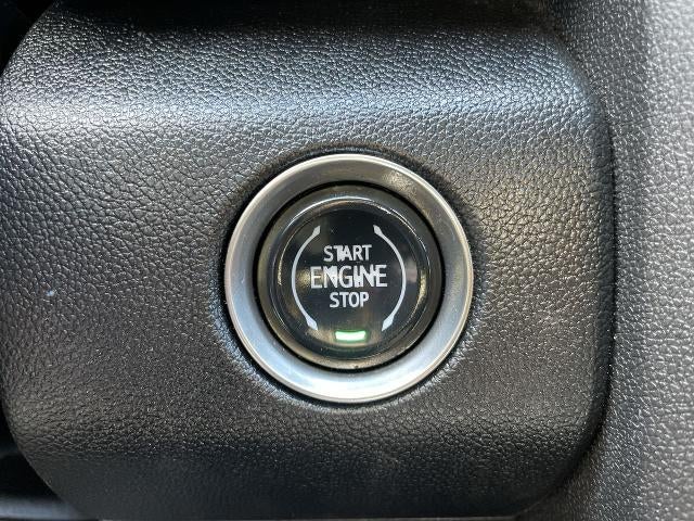 2024 GMC Acadia AT4