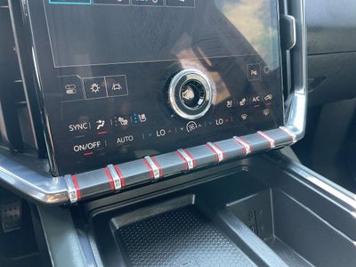 2024 GMC Acadia AT4