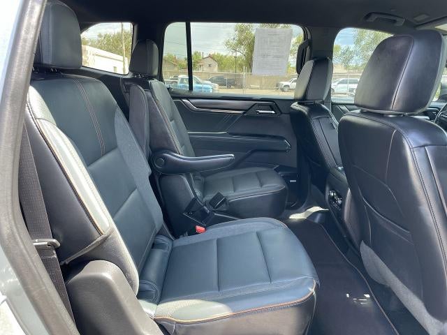 2024 GMC Acadia AT4