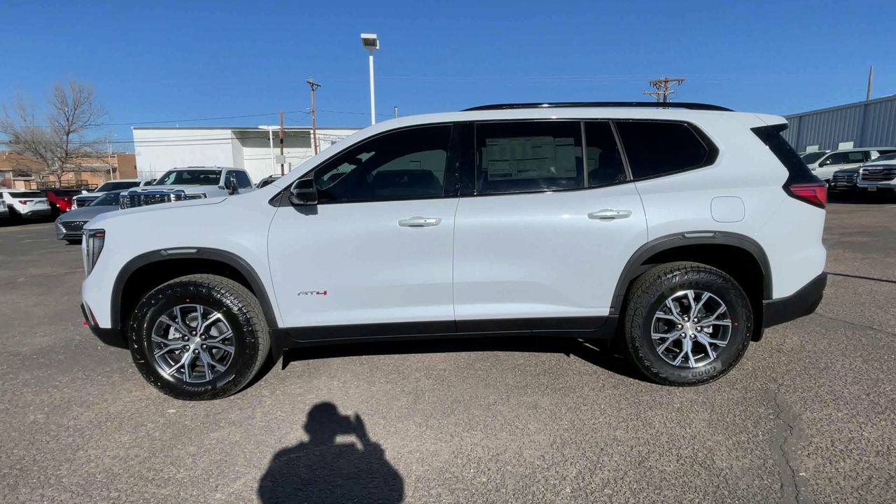 2026 GMC Acadia AT4