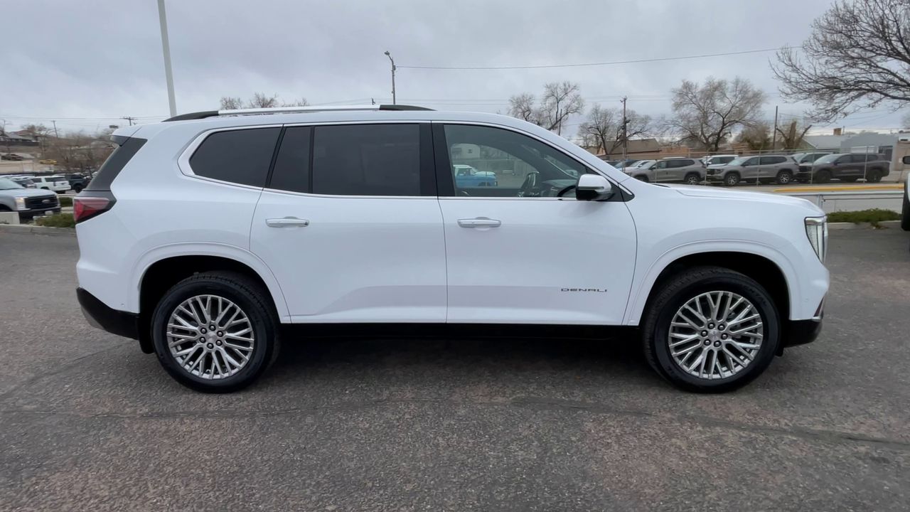 2026 GMC Acadia Denali