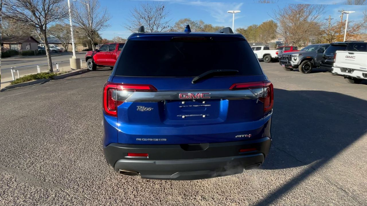 2023 GMC Acadia AT4