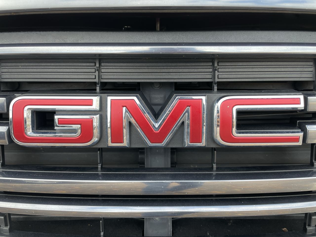 2020 GMC Acadia AT4