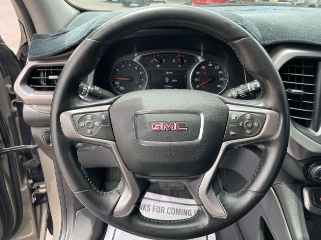 2022 GMC Acadia AT4