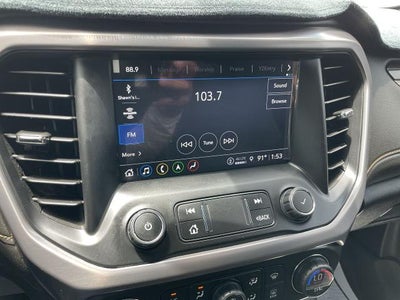 2022 GMC Acadia AT4