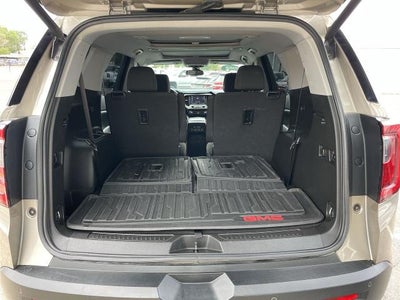 2022 GMC Acadia AT4