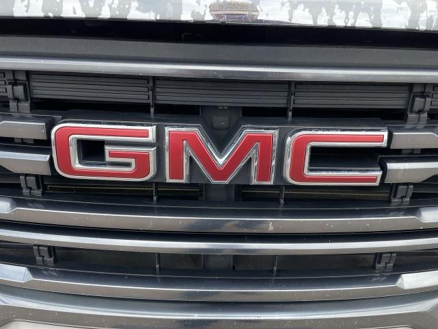 2022 GMC Acadia AT4