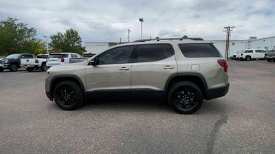 2022 GMC Acadia AT4