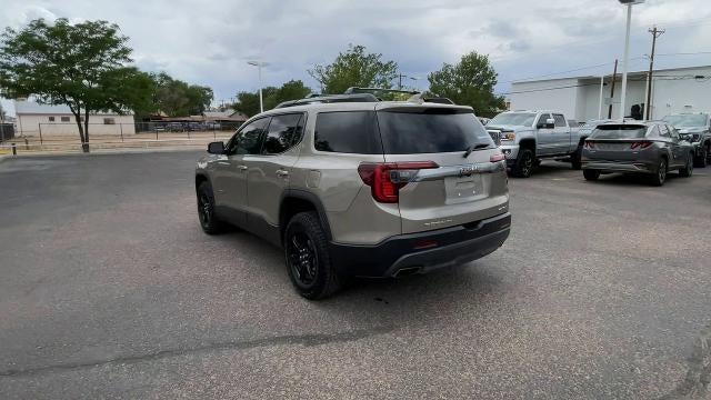 2022 GMC Acadia AT4