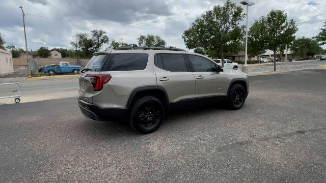 2022 GMC Acadia AT4