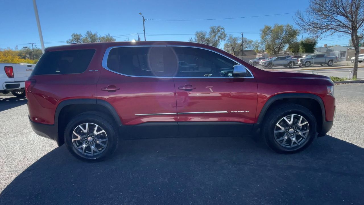 2022 GMC Acadia SLE