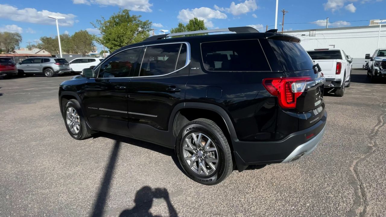 2021 GMC Acadia SLT