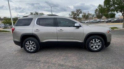 2022 GMC Acadia SLT