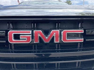 2024 GMC Yukon XL SLE