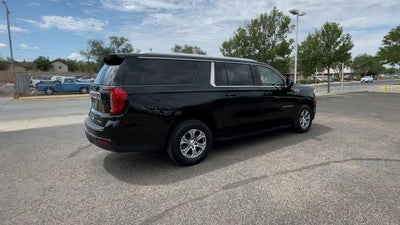2024 GMC Yukon XL SLE