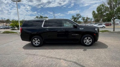 2024 GMC Yukon XL SLE