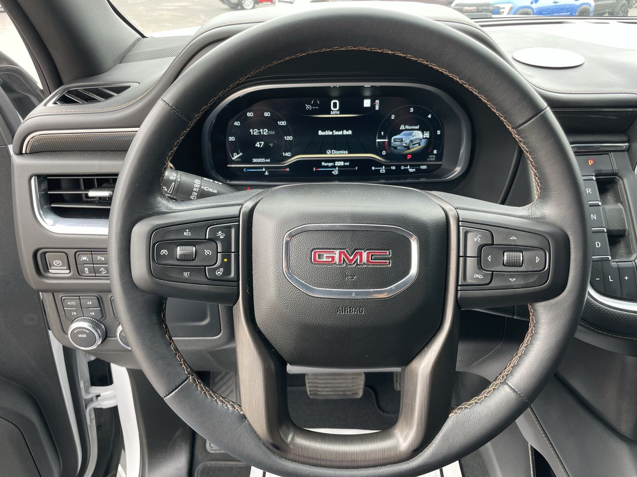 2023 GMC Yukon XL AT4