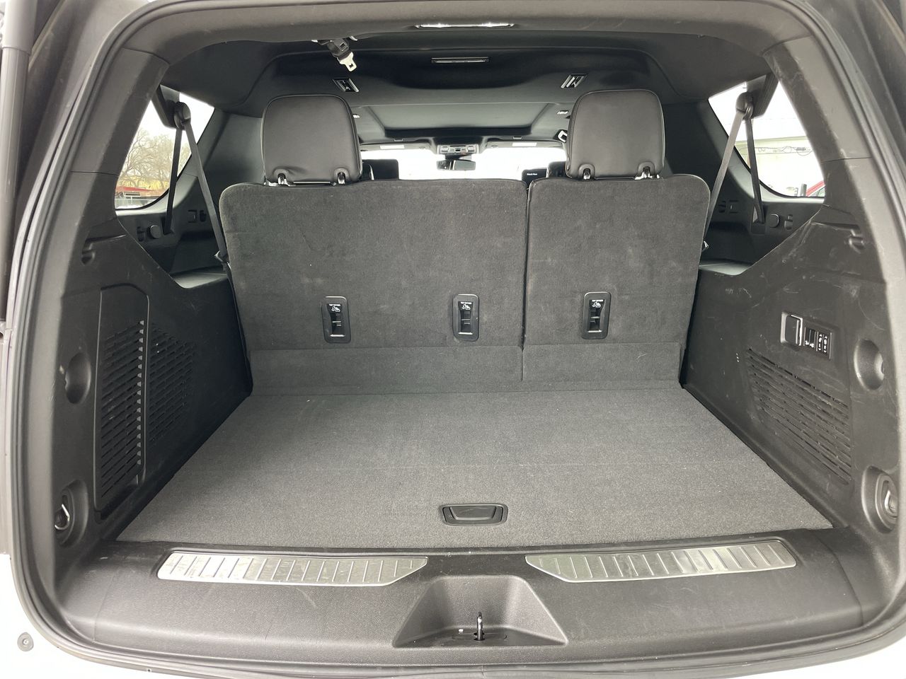 2023 GMC Yukon XL AT4