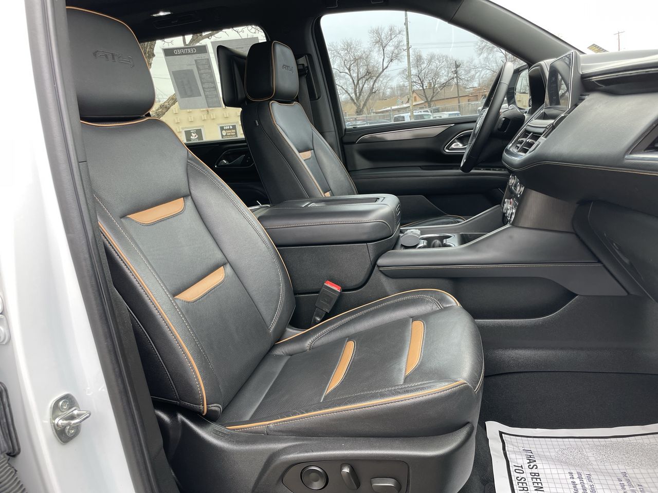 2023 GMC Yukon XL AT4