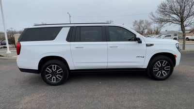 2023 GMC Yukon XL AT4