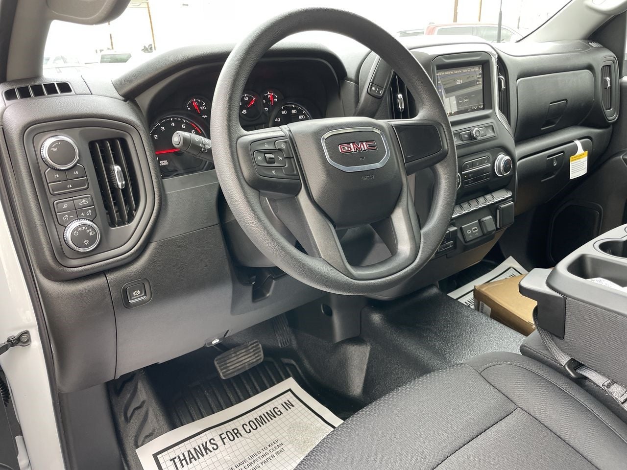 2025 GMC Sierra 2500 HD Pro