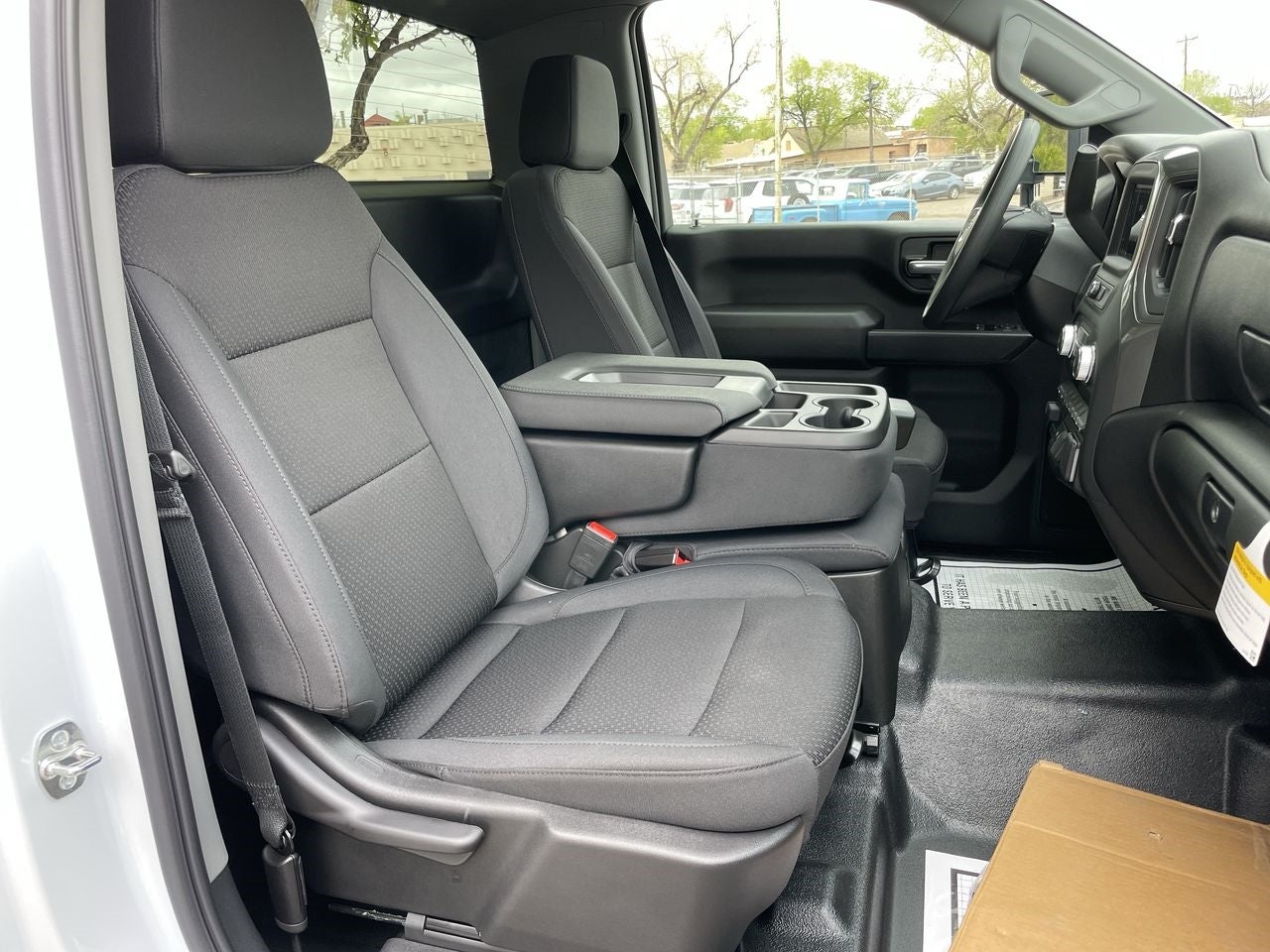 2025 GMC Sierra 2500 HD Pro