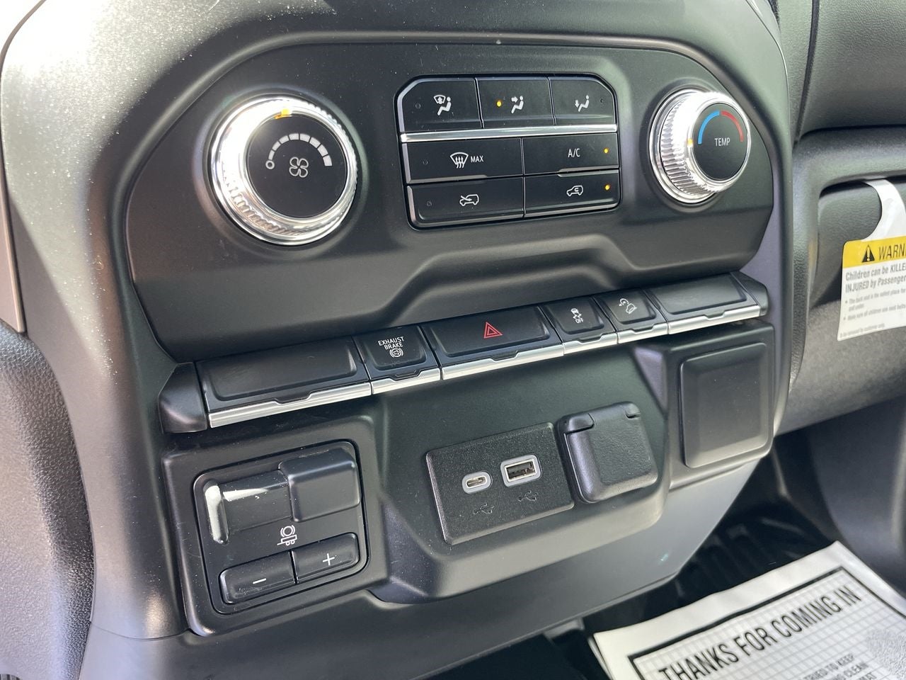 2023 GMC Sierra 3500 HD Pro