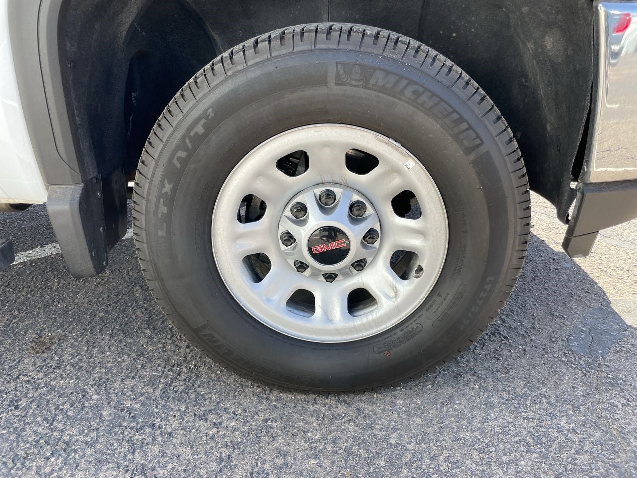 2023 GMC Sierra 3500 HD Pro