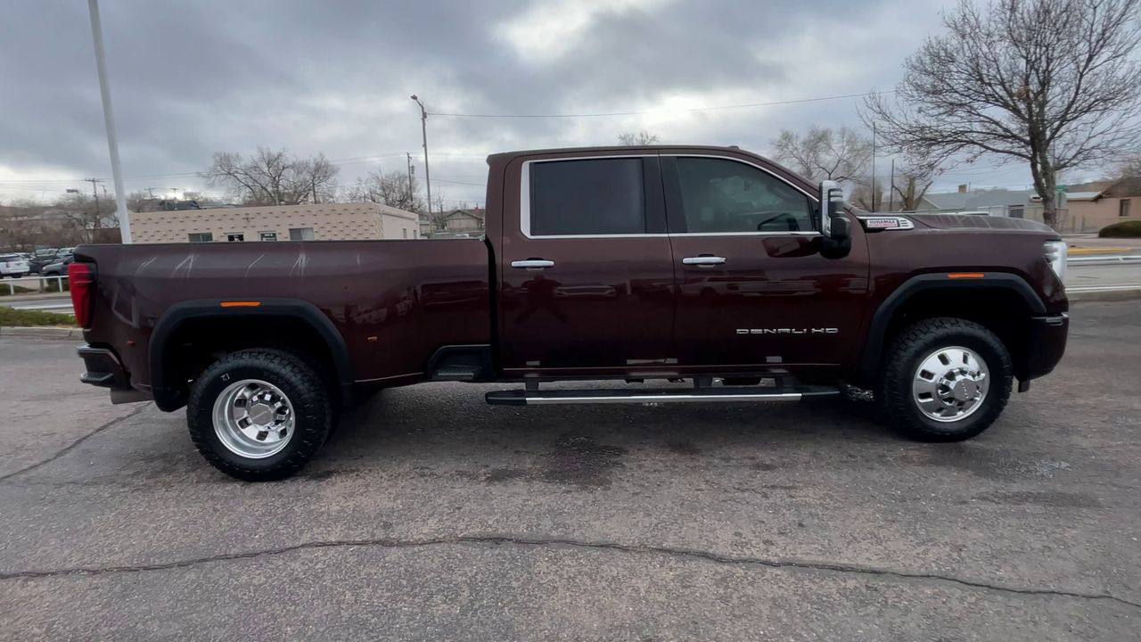 2024 GMC Sierra 3500 HD Denali