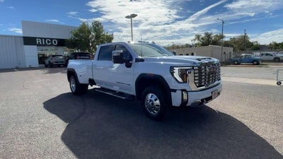 2026 GMC Sierra 3500 HD Denali DRW
