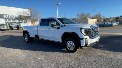2026 GMC Sierra 3500 HD Denali