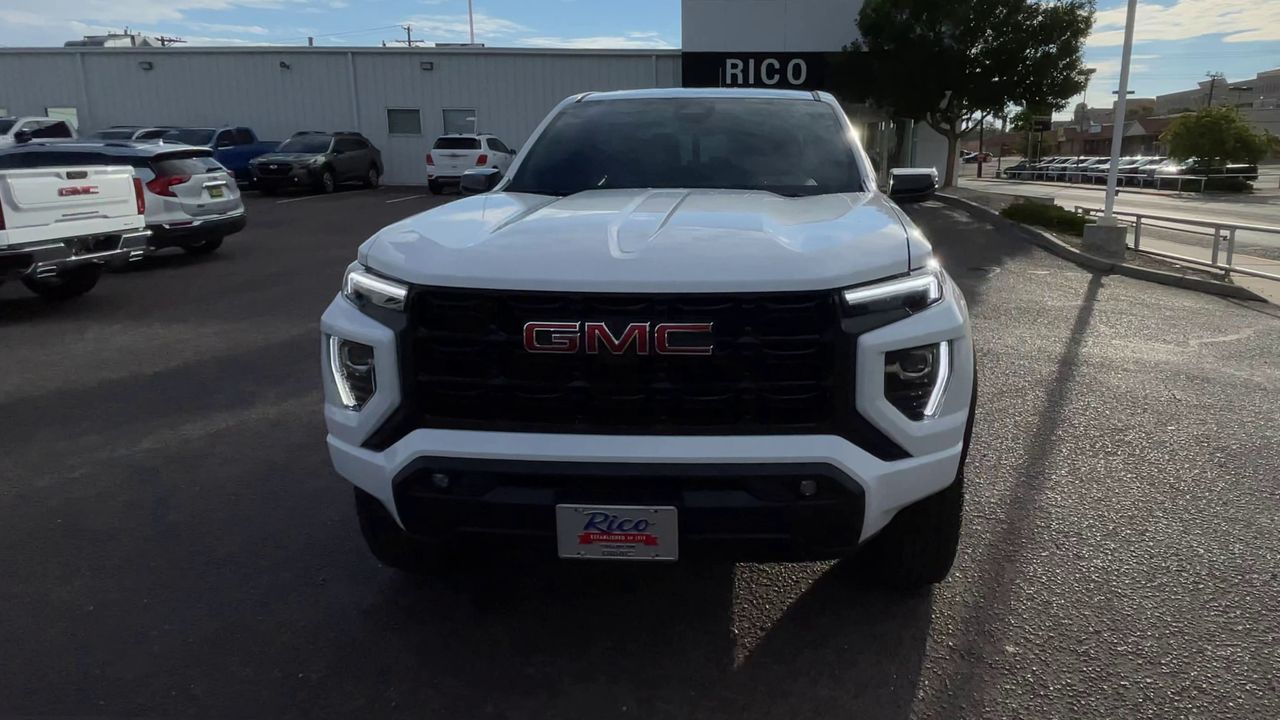 2026 GMC Canyon Elevation