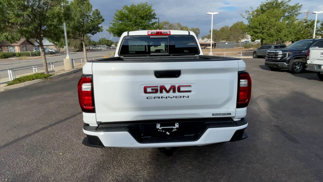 2026 GMC Canyon Elevation