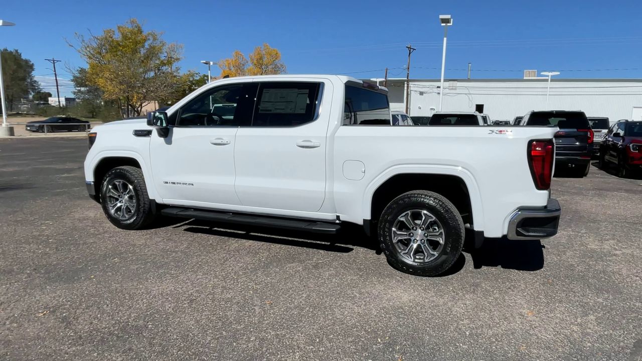 2026 GMC Sierra 1500 SLE